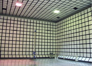 10m法電波暗室