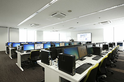 photo_B_small.jpg